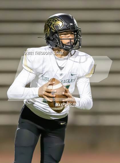 Thumbnail 3 in Mountain Vista vs Cherry Creek (CHSAA 5A 2nd Round) photogallery.