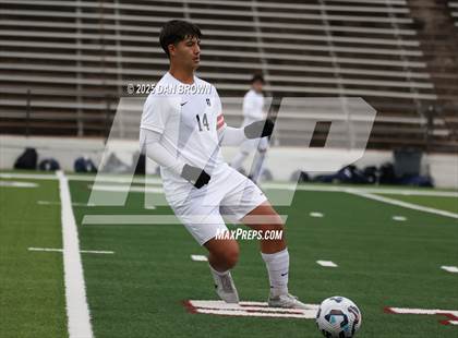 Thumbnail 1 in Mesquite vs. Dallas Jesuit (UIL 6A D2 Final Four Semi Finals) photogallery.