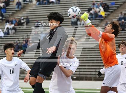 Thumbnail 1 in Mesquite vs. Dallas Jesuit (UIL 6A D2 Final Four Semi Finals) photogallery.