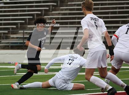 Thumbnail 2 in Mesquite vs. Dallas Jesuit (UIL 6A D2 Final Four Semi Finals) photogallery.