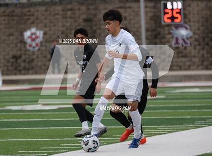Thumbnail 3 in Mesquite vs. Dallas Jesuit (UIL 6A D2 Final Four Semi Finals) photogallery.