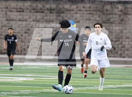 Thumbnail 1 in Mesquite vs. Dallas Jesuit (UIL 6A D2 Final Four Semi Finals) photogallery.