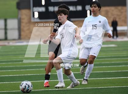 Thumbnail 3 in Mesquite vs. Dallas Jesuit (UIL 6A D2 Final Four Semi Finals) photogallery.