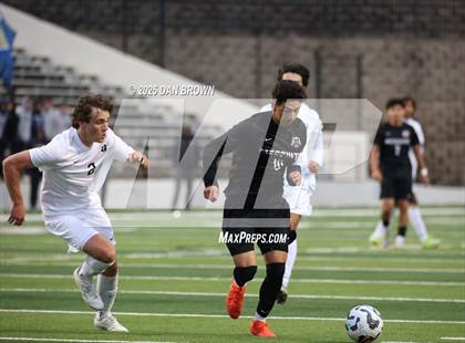 Thumbnail 2 in Mesquite vs. Dallas Jesuit (UIL 6A D2 Final Four Semi Finals) photogallery.