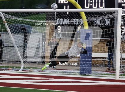 Thumbnail 3 in Mesquite vs. Dallas Jesuit (UIL 6A D2 Final Four Semi Finals) photogallery.