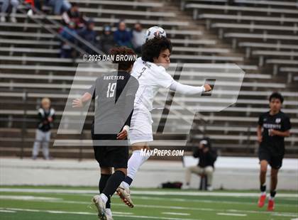 Thumbnail 3 in Mesquite vs. Dallas Jesuit (UIL 6A D2 Final Four Semi Finals) photogallery.