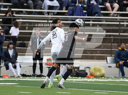 Thumbnail 1 in Mesquite vs. Dallas Jesuit (UIL 6A D2 Final Four Semi Finals) photogallery.