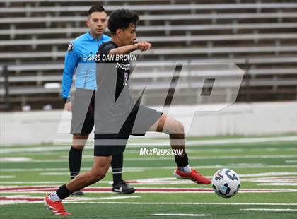 Thumbnail 3 in Mesquite vs. Dallas Jesuit (UIL 6A D2 Final Four Semi Finals) photogallery.