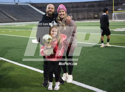 Thumbnail 2 in Mesquite vs. Dallas Jesuit (UIL 6A D2 Final Four Semi Finals) photogallery.