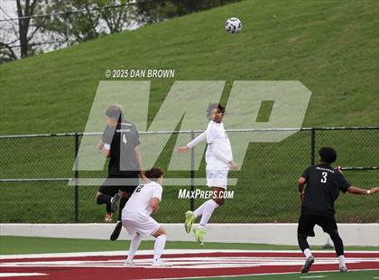 Thumbnail 3 in Mesquite vs. Dallas Jesuit (UIL 6A D2 Final Four Semi Finals) photogallery.