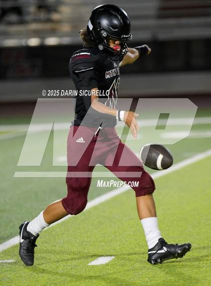 Thumbnail 3 in Fr: Red Mountain vs  Salpointe Catholic photogallery.