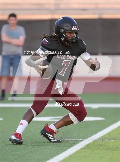 Thumbnail 1 in Fr: Red Mountain vs  Salpointe Catholic photogallery.