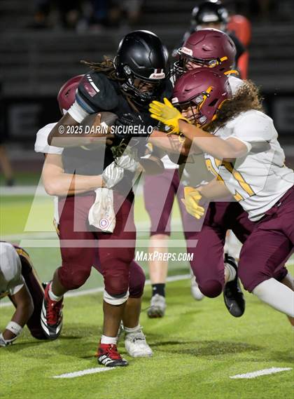 Thumbnail 3 in Fr: Red Mountain vs  Salpointe Catholic photogallery.