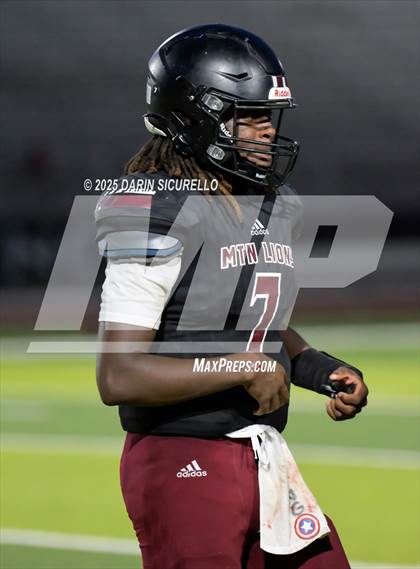 Thumbnail 2 in Fr: Red Mountain vs  Salpointe Catholic photogallery.