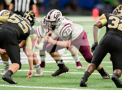 Thumbnail 2 in Calallen vs. Calhoun (UIL 5A Quarterfinal Playoffs) photogallery.