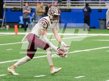Thumbnail 3 in Calallen vs. Calhoun (UIL 5A Quarterfinal Playoffs) photogallery.