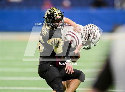Thumbnail 3 in Calallen vs. Calhoun (UIL 5A Quarterfinal Playoffs) photogallery.