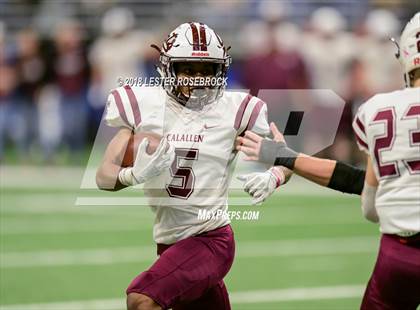 Thumbnail 1 in Calallen vs. Calhoun (UIL 5A Quarterfinal Playoffs) photogallery.