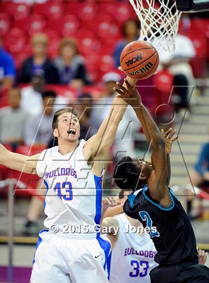 Thumbnail 2 in Folsom vs. Sheldon (CIF SJS D1 Final) photogallery.