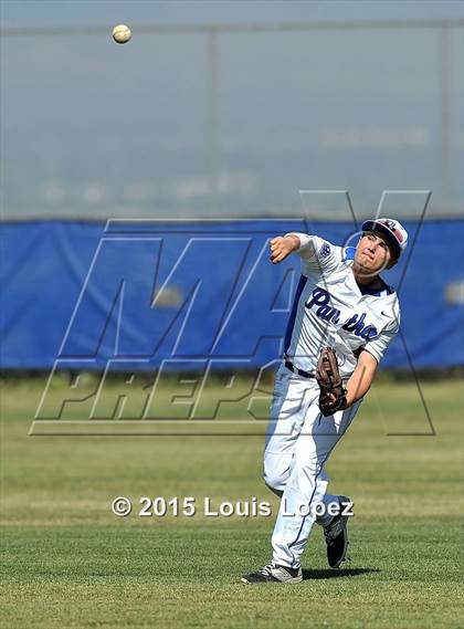 Thumbnail 3 in Charter Oak @ Diamond Ranch photogallery.