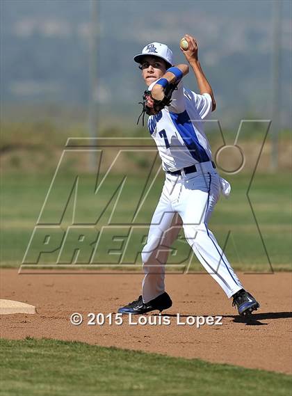 Thumbnail 2 in Charter Oak @ Diamond Ranch photogallery.