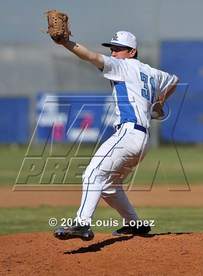 Thumbnail 3 in Charter Oak @ Diamond Ranch photogallery.