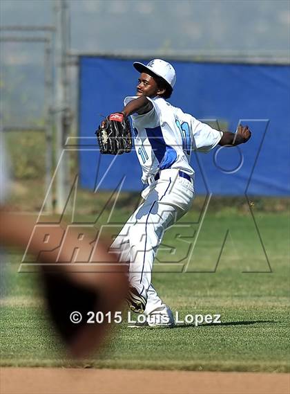 Thumbnail 3 in Charter Oak @ Diamond Ranch photogallery.