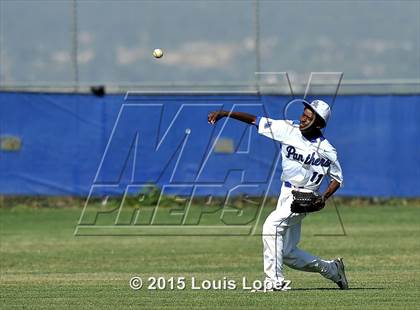 Thumbnail 3 in Charter Oak @ Diamond Ranch photogallery.