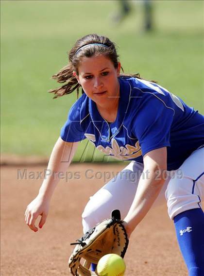 Thumbnail 2 in Santa Margarita @ Mission Viejo photogallery.