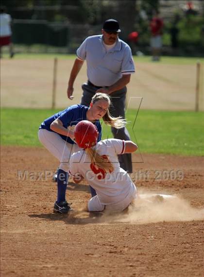Thumbnail 1 in Santa Margarita @ Mission Viejo photogallery.