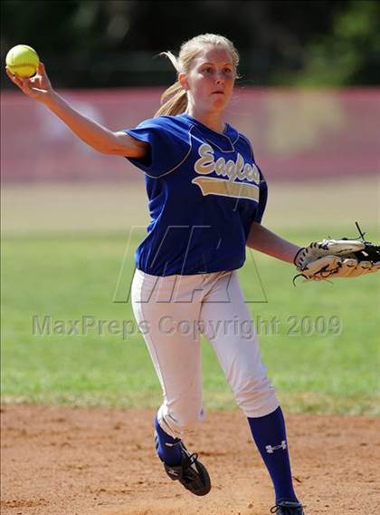 Thumbnail 3 in Santa Margarita @ Mission Viejo photogallery.