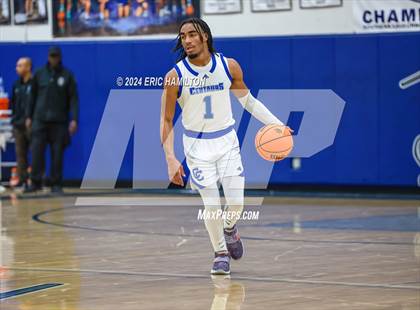 Thumbnail 2 in Aquinas vs. Culver City (CIF SS Division 2AA Round 2) photogallery.