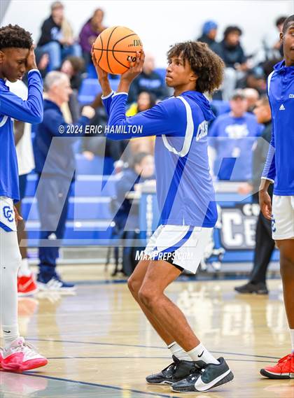 Thumbnail 2 in Aquinas vs. Culver City (CIF SS Division 2AA Round 2) photogallery.