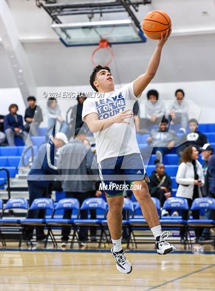 Thumbnail 2 in Aquinas vs. Culver City (CIF SS Division 2AA Round 2) photogallery.