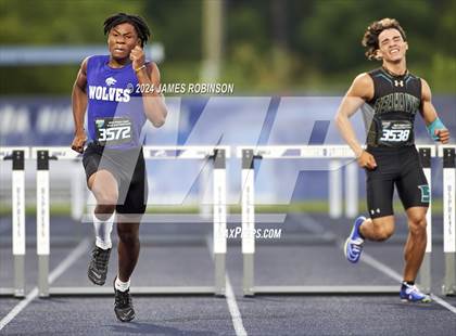 Thumbnail 1 in FHSAA 4A Finals (400 Meter Hurdles) photogallery.