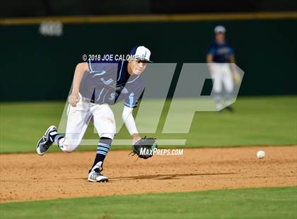 Thumbnail 1 in Johnson vs Calallen (San Antonio Classic) photogallery.