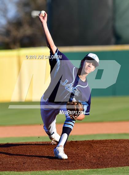 Thumbnail 3 in Johnson vs Calallen (San Antonio Classic) photogallery.