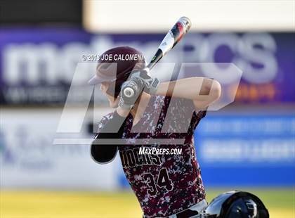 Thumbnail 1 in Johnson vs Calallen (San Antonio Classic) photogallery.