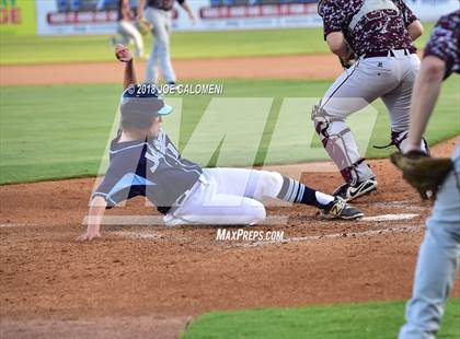 Thumbnail 3 in Johnson vs Calallen (San Antonio Classic) photogallery.
