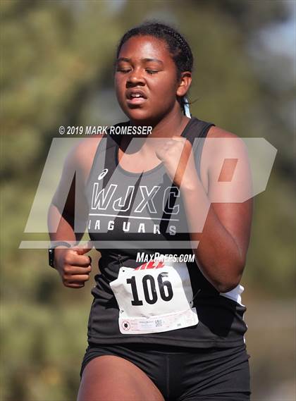 Thumbnail 1 in UHSAA 6A District Championships photogallery.