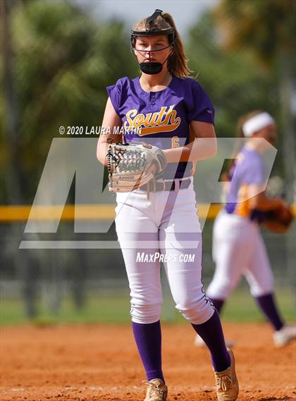 Thumbnail 3 in South Broward @ South Plantation photogallery.