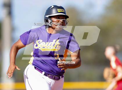 Thumbnail 1 in South Broward @ South Plantation photogallery.