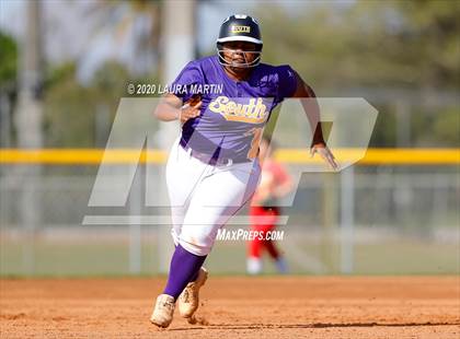 Thumbnail 1 in South Broward @ South Plantation photogallery.