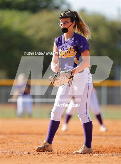 Thumbnail 3 in South Broward @ South Plantation photogallery.