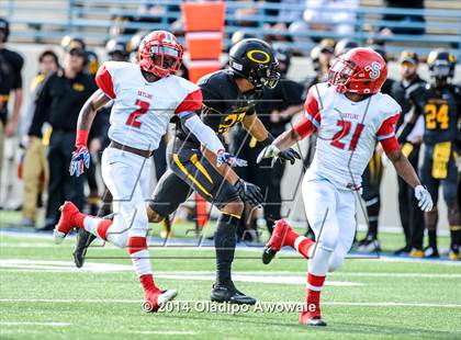 Thumbnail 1 in Skyline vs. Klein Oak (UIL 6A Division I Region II Quarterfinal) photogallery.