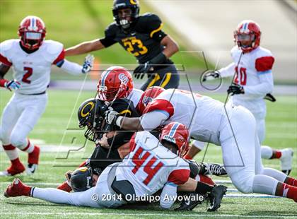 Thumbnail 2 in Skyline vs. Klein Oak (UIL 6A Division I Region II Quarterfinal) photogallery.