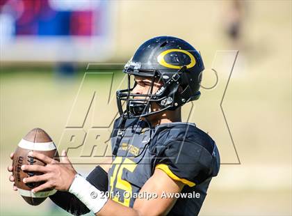 Thumbnail 1 in Skyline vs. Klein Oak (UIL 6A Division I Region II Quarterfinal) photogallery.