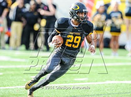 Thumbnail 2 in Skyline vs. Klein Oak (UIL 6A Division I Region II Quarterfinal) photogallery.