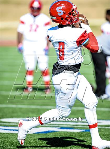 Thumbnail 3 in Skyline vs. Klein Oak (UIL 6A Division I Region II Quarterfinal) photogallery.