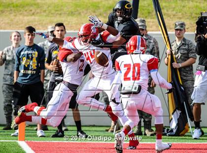 Thumbnail 1 in Skyline vs. Klein Oak (UIL 6A Division I Region II Quarterfinal) photogallery.